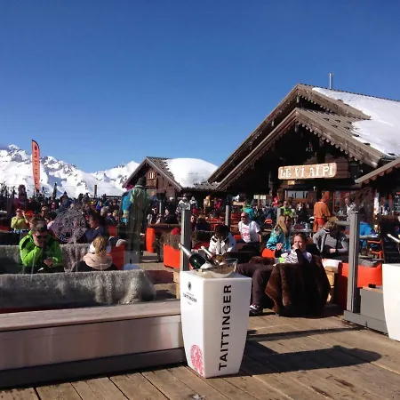 Eden Sur Les Pistes Avec Vue Panoramique Sur La Vallee Apartment La Joue du Loup
